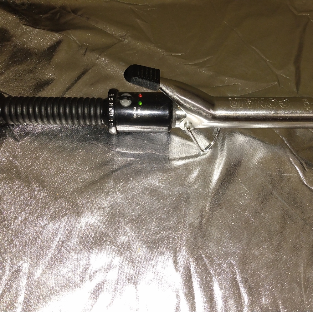 Conair curling iron